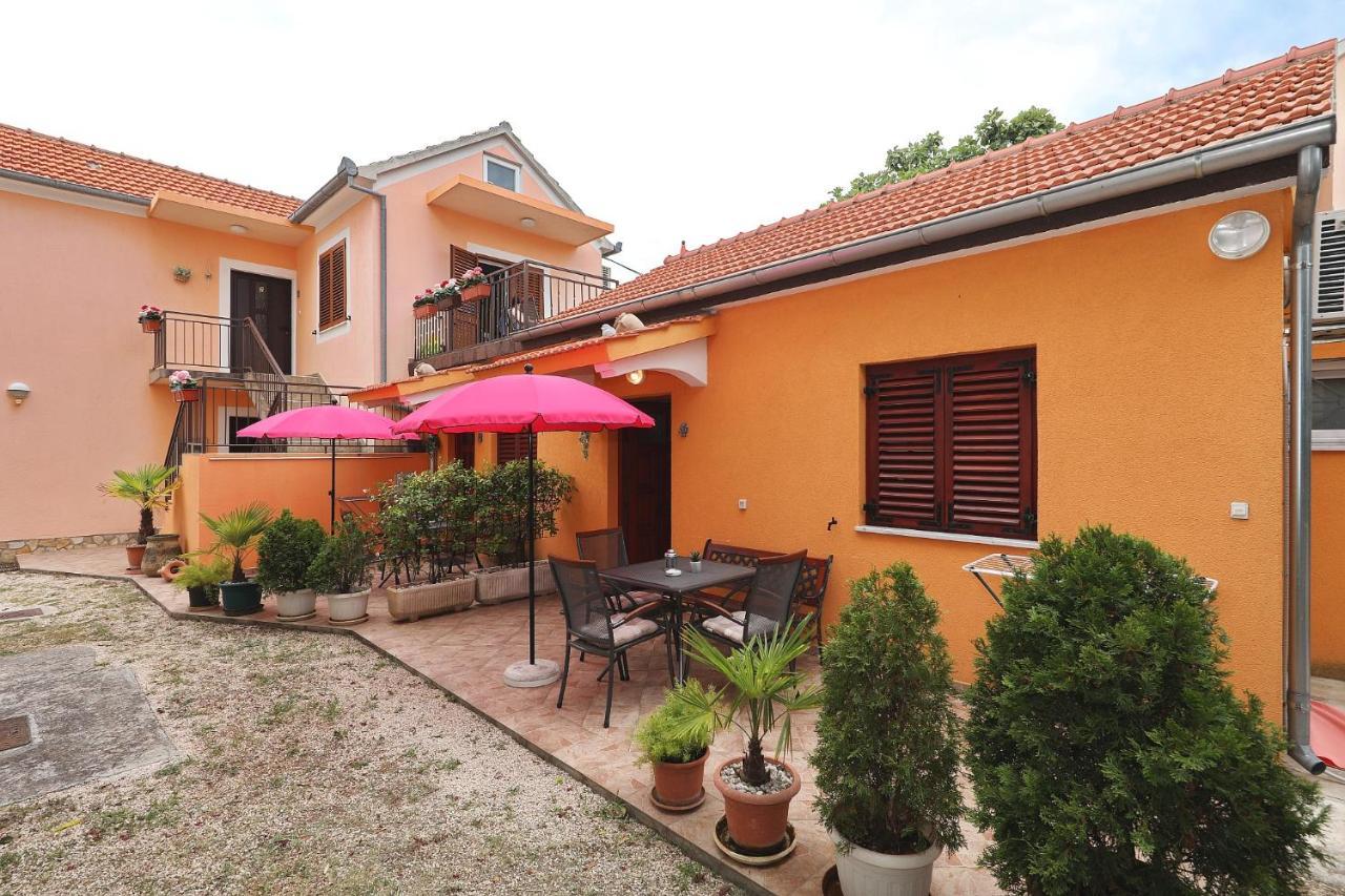 Apartmani Strpic บีโอกราดนาโมรู ภายนอก รูปภาพ