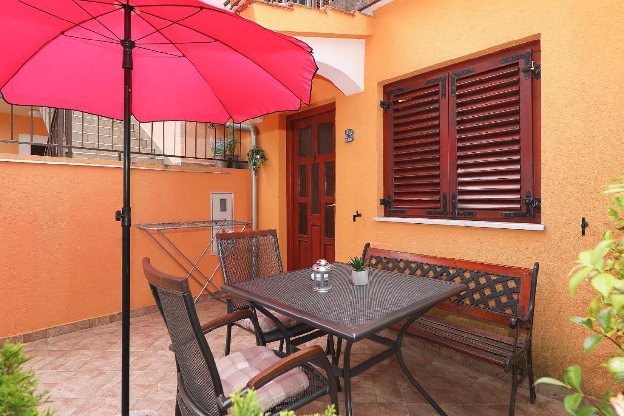 Apartmani Strpic บีโอกราดนาโมรู ภายนอก รูปภาพ