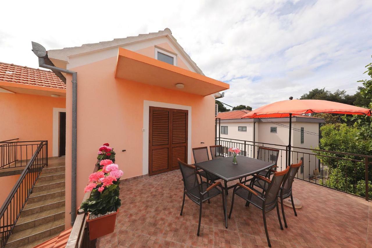 Apartmani Strpic บีโอกราดนาโมรู ภายนอก รูปภาพ